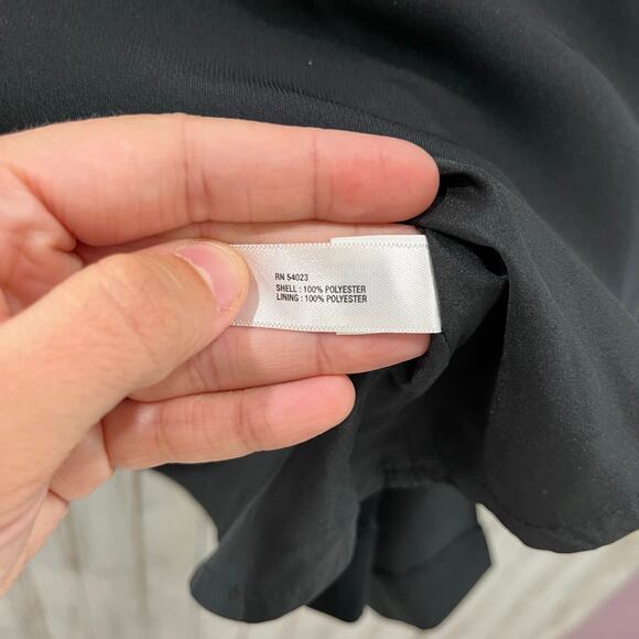 Gap Black Pleated Mini Skirt - Preppy Academic Style - Size 0 - Picture 3 of 7